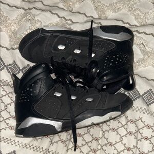 Kids Black and Silver Sneakers 11c